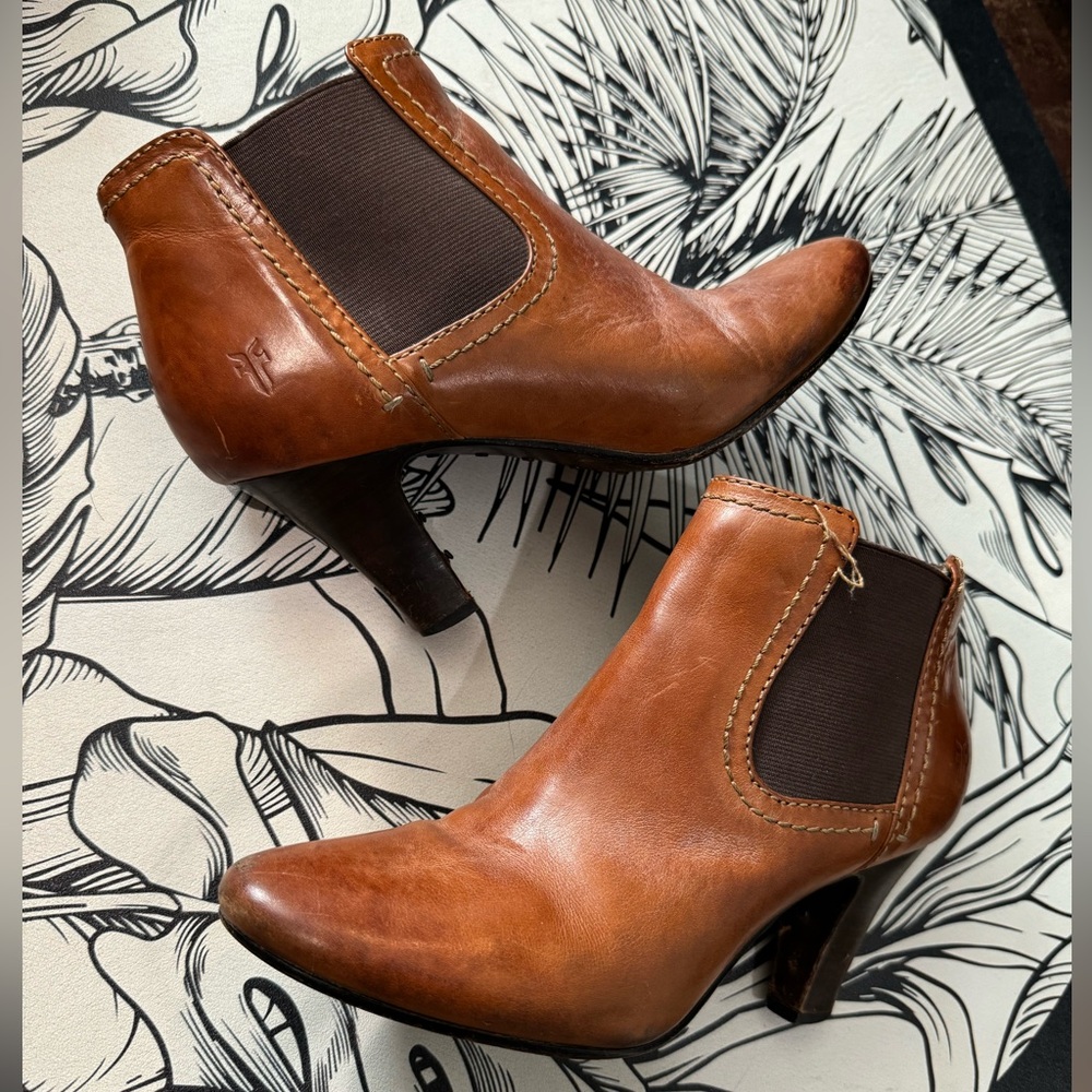 FRYE heeled Chelsea Boots